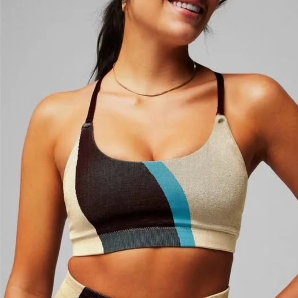 NWT Fabletics Seamless T-back low impact sports bra sz XL
